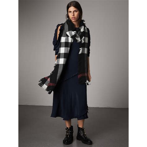 fringed check wool scarf burberry|Reversible Check Wool Silk Scarf in Black .